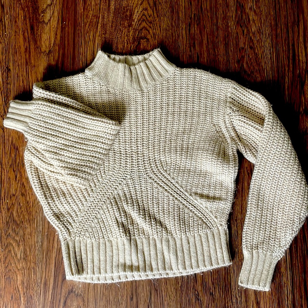 Splendid crop sweater